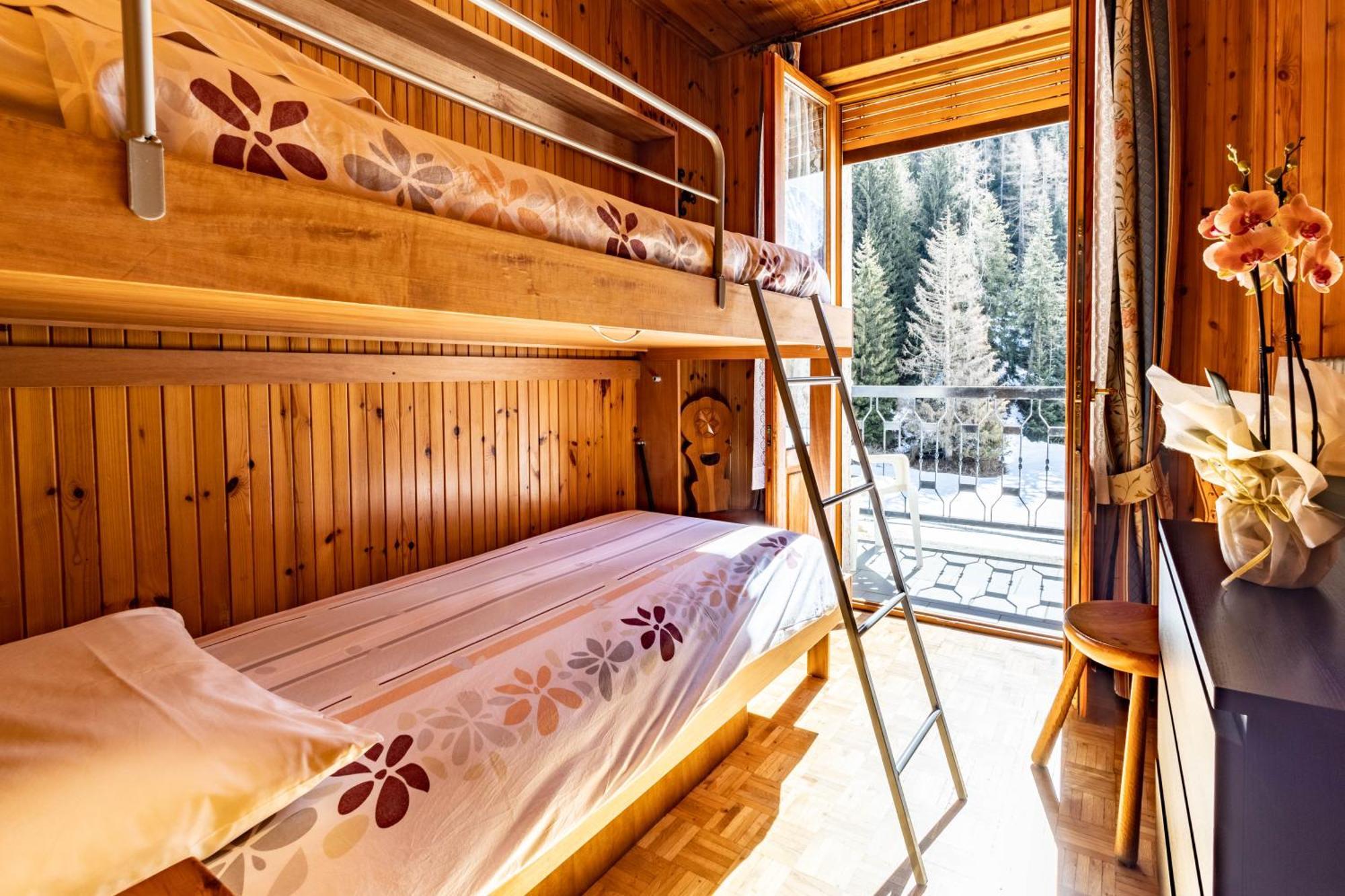 Hotel Le Campagnol Champoluc Luaran gambar